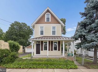 423 W Broad St, Palmyra, NJ 08065