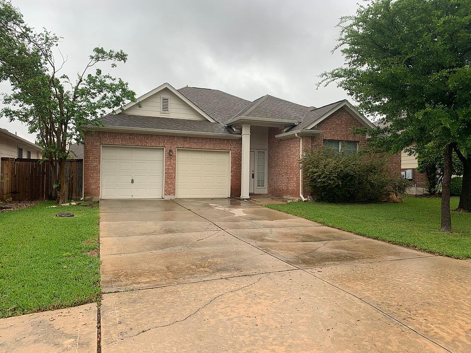 1st image of 4218 Bent Wood Ct