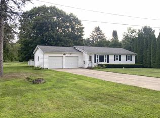 1896 Osaukie Rd, Owosso, MI 48867