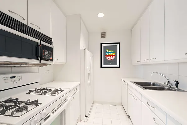 Sold by Compass | media 14