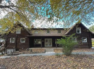 1402 Hoffmaster Rd, Knoxville, MD 21758