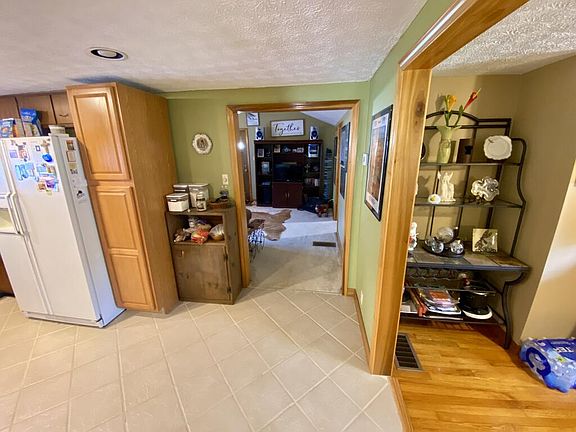 5th image of 2915 Fields Ave