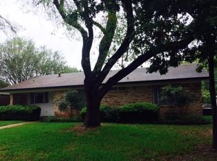 205 Parkview Dr, Luling, TX 78648