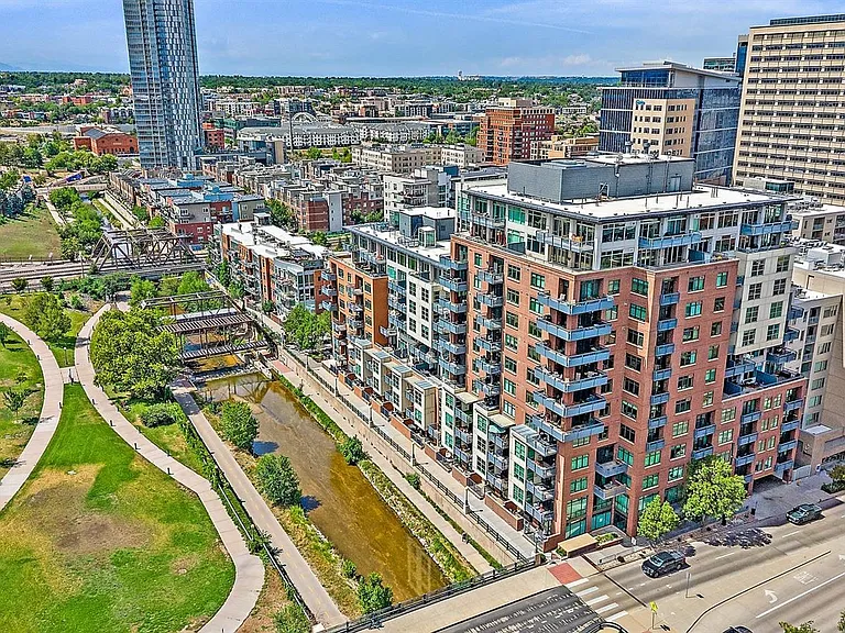 1401 Wewatta St #318 — Photo 2