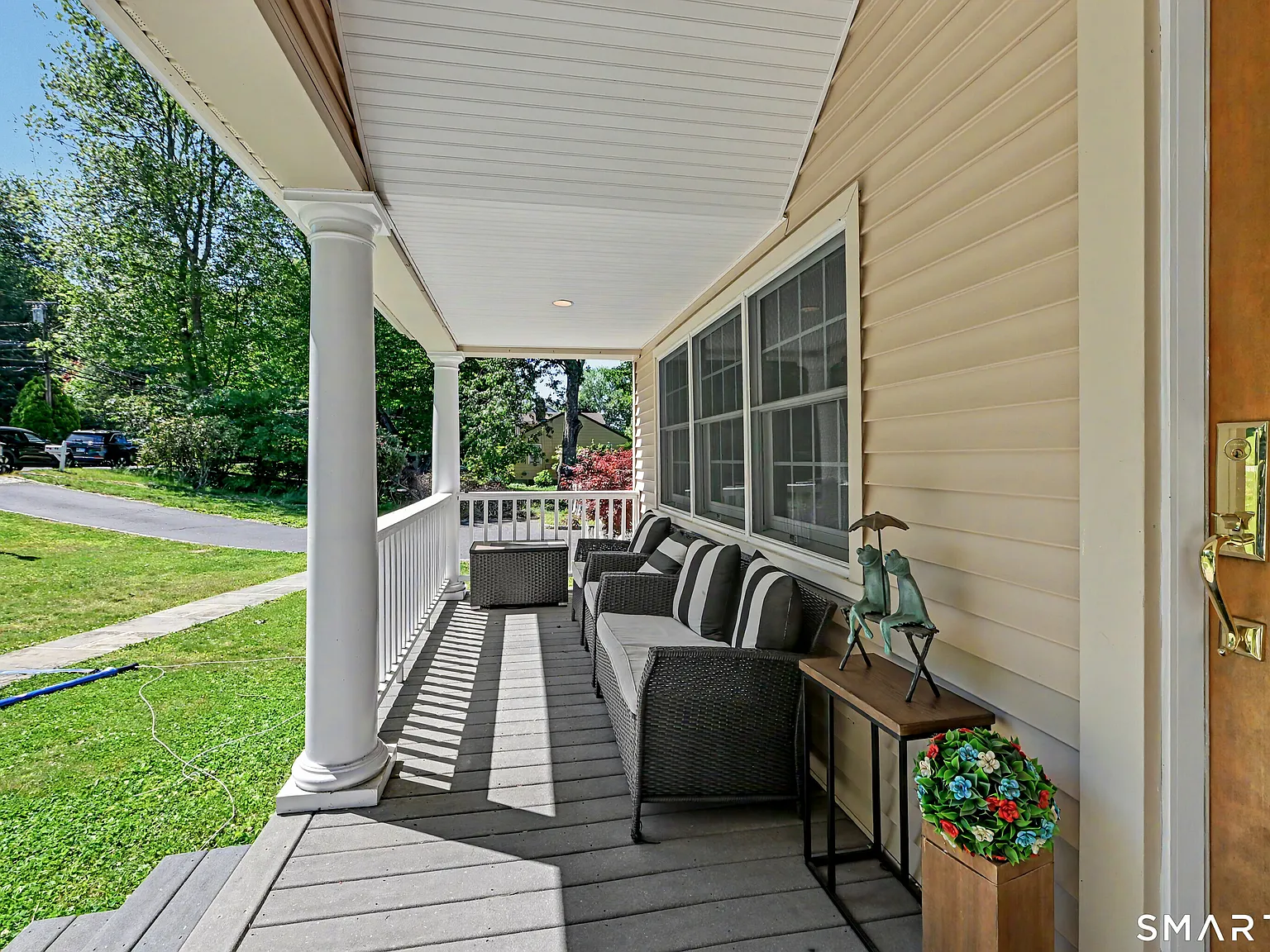 4 bed, 3.0 bath, 2346 sqft, $6,450 — Photo 3