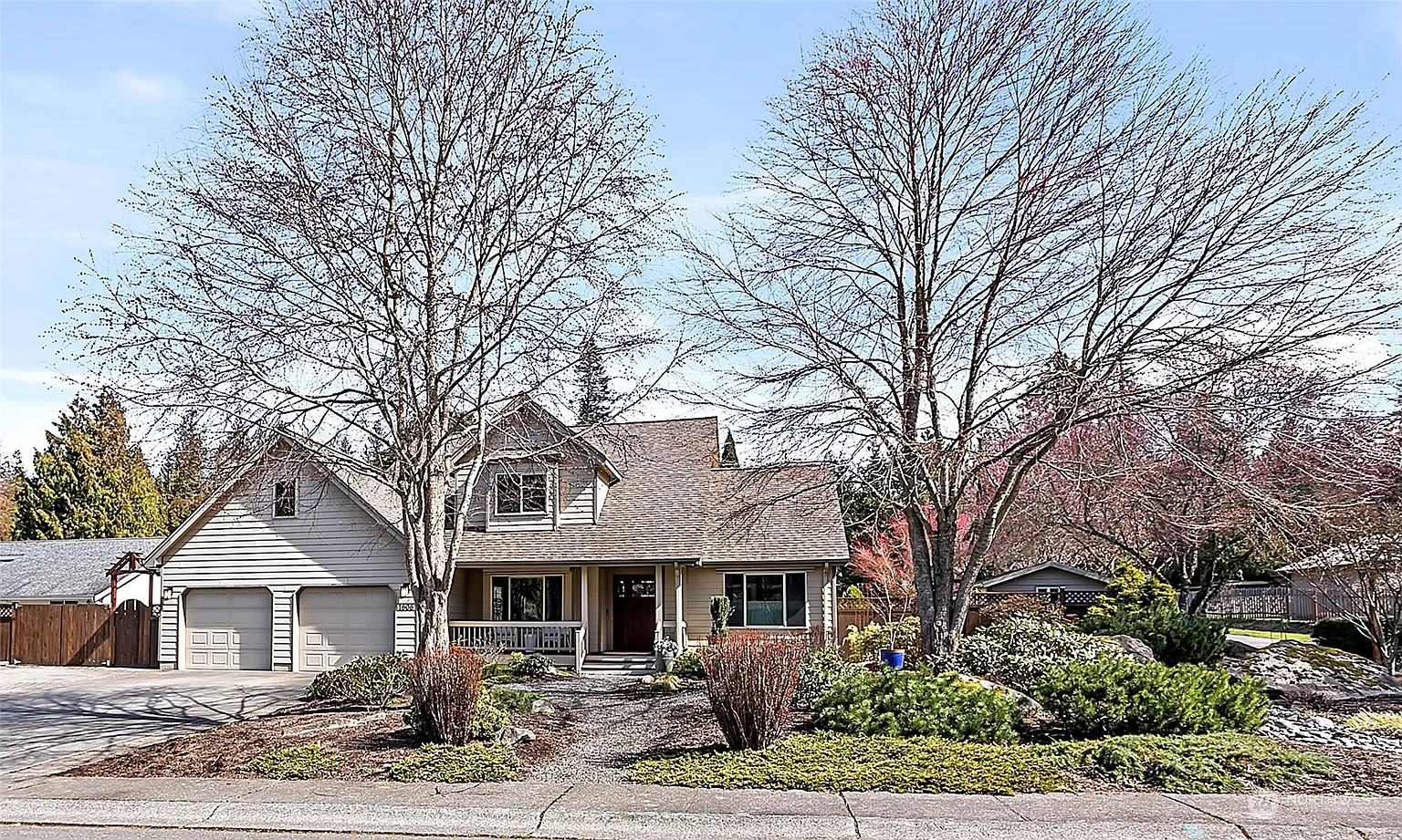 1606 Brookview Place photo 1
