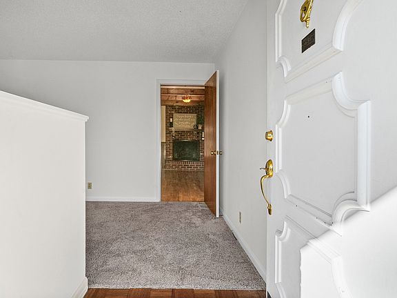 3rd image of 355 Kimbrough Rd