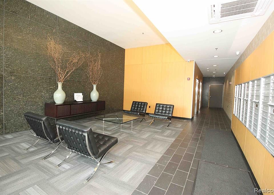432 S Washington Ave Royal Oak, MI Zillow Apartments for Rent in