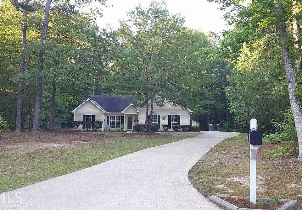 1st image of 177 Saint James Pl