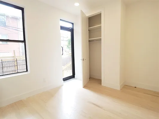 Rented by Citified Realty Group LLC | media 15