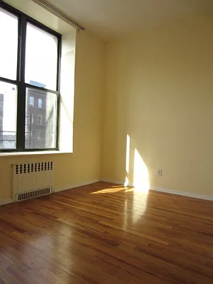 Rented by Bohemia Realty Group | media 21