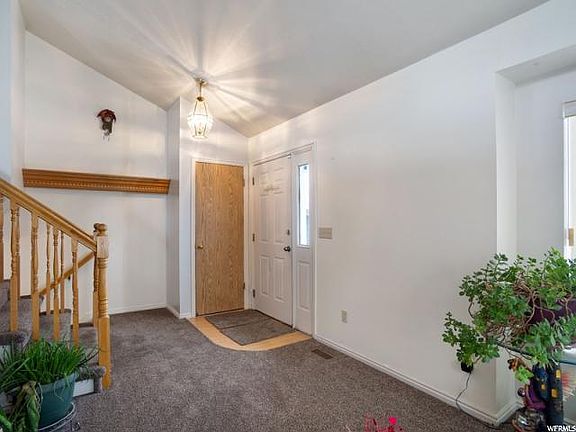 4th image of 808 Lakeview