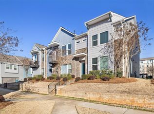 1428 Winding Stream Rd, Charlotte, NC 28206