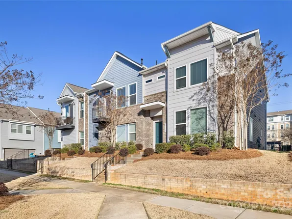 1428 Winding Stream Rd, Charlotte, NC 28206