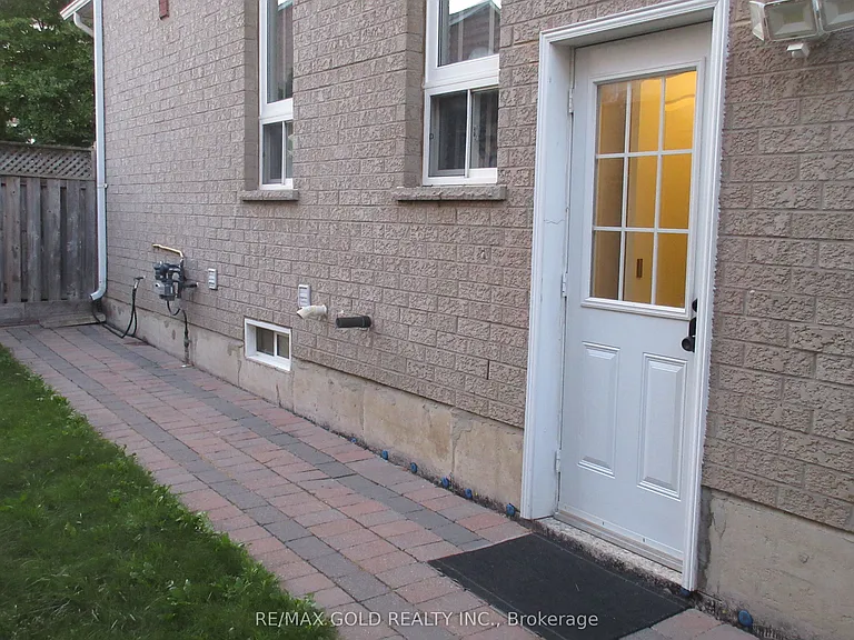 5687 Passion Flower Blvd — Photo 3