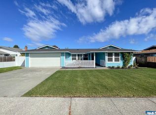 822 E Alder St, Sequim, WA 98382