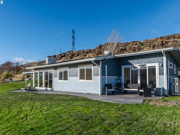 350 Bluff Rd, Wishram, WA 98673