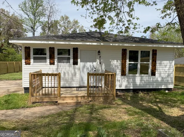 219 Lexington Ave, Griffin, GA 30223