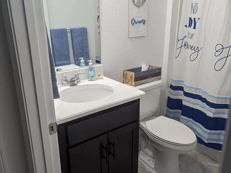 8806 Attitude Ave — Photo 12