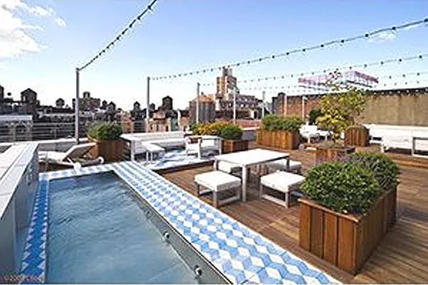 Rented by Corcoran | media 21