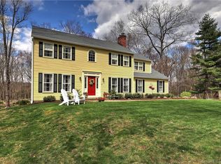 90 Benedict Rd, Monroe, CT 06468