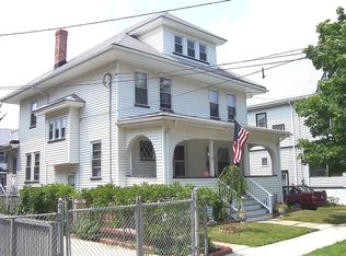 86 Surrey St, Medford, MA 02155