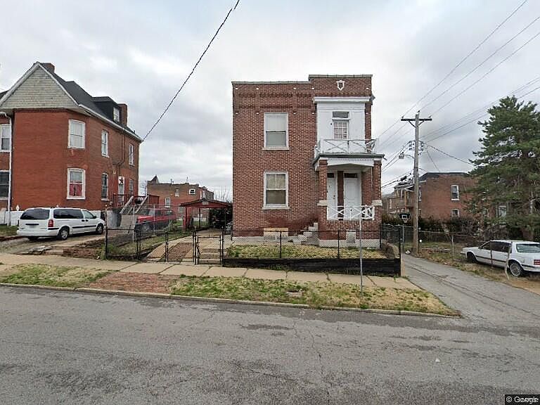 1st image of 5515 Minerva Ave