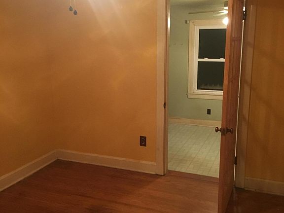 5th image of 507 N 38th St
