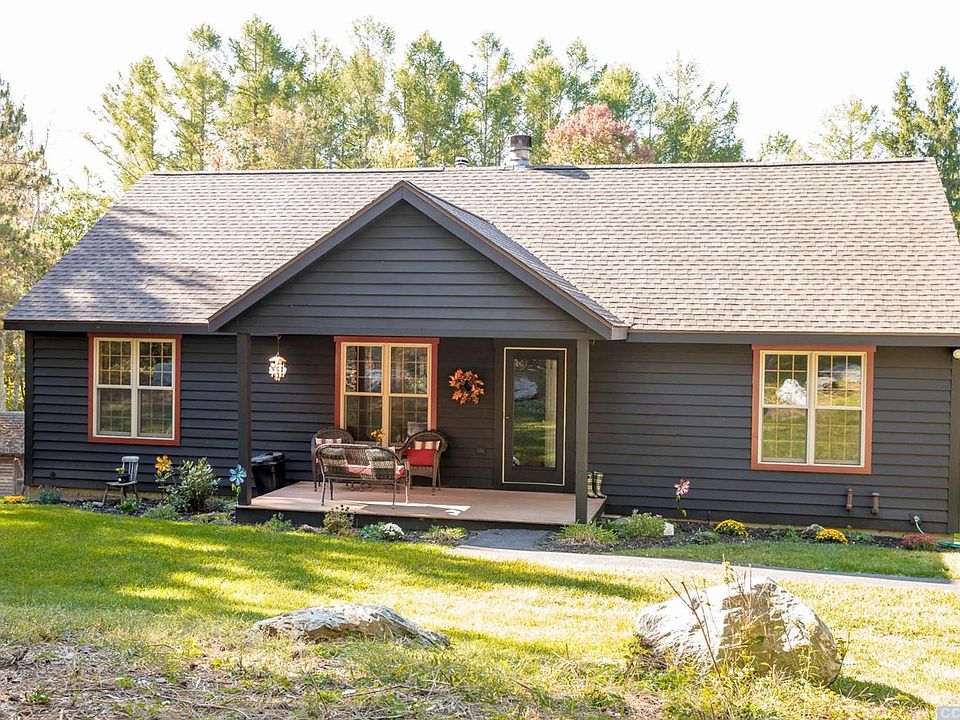 1st image of 35 Cody Ln