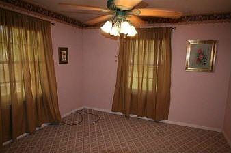 5th image of 125 Lena Ln