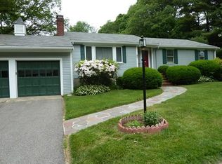 97 Oak St, Needham, MA 02492