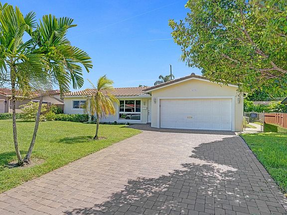 2nd image of 1670 NE 55th Street