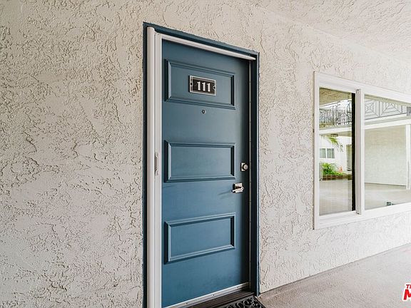 3rd image of 2721 2nd St APT 111