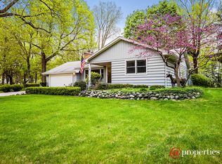 6788 Parkway Dr, Sawyer, MI 49125