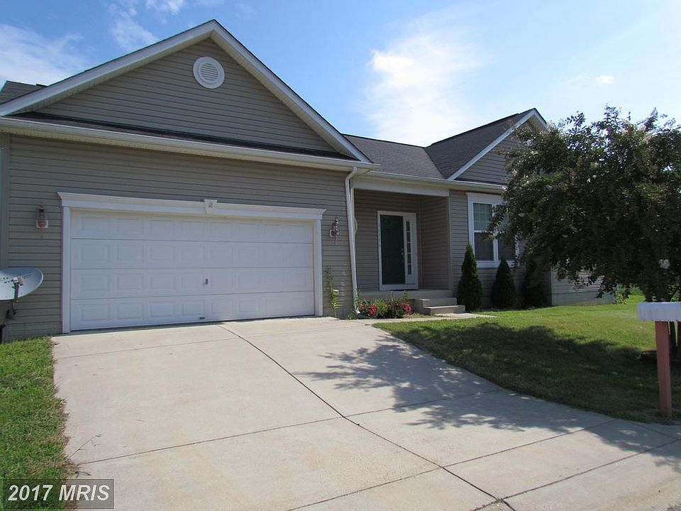 1st image of 46116 Nancy Ct