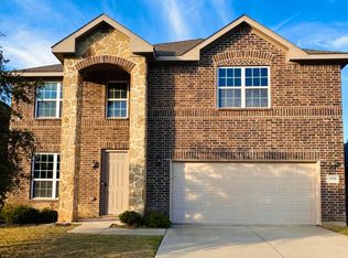 2221 Juarez Dr, Fort Worth, TX 76177