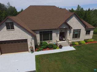 1609 W Morgan St, Duluth, MN 55811