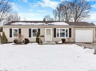 32 Upland Ter, Ansonia, CT 06401