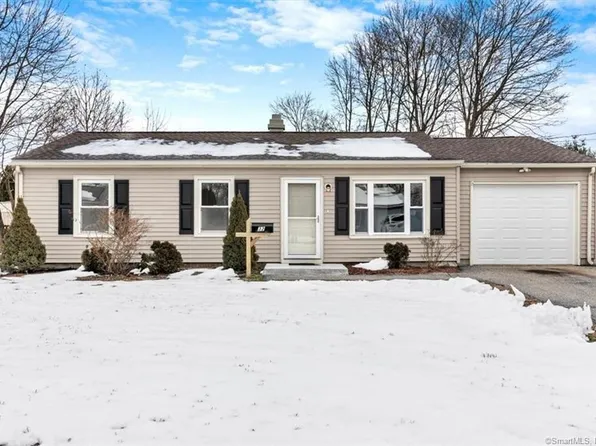 32 Upland Terrace, Ansonia, CT 06401