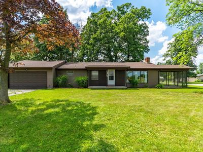 5325 Eicher Dr, Fort Wayne, IN, 46835