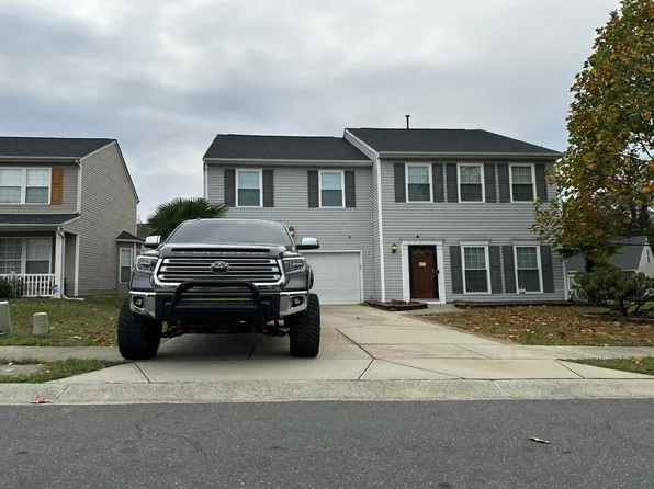 3129 Crisp Wood Ln, Charlotte, NC 28269