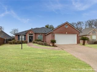 9070 Southern Charm Dr, Shreveport, LA 71115