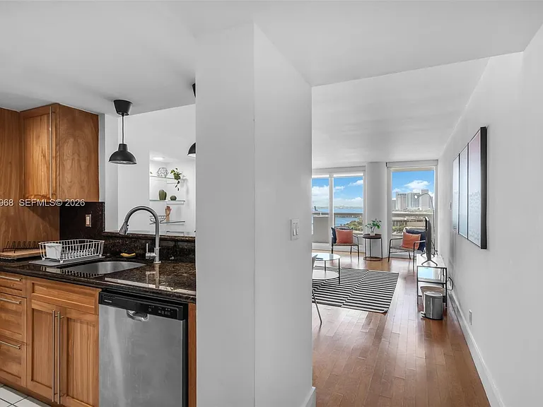 1717 N Bayshore Dr #A-1953 — Photo 14