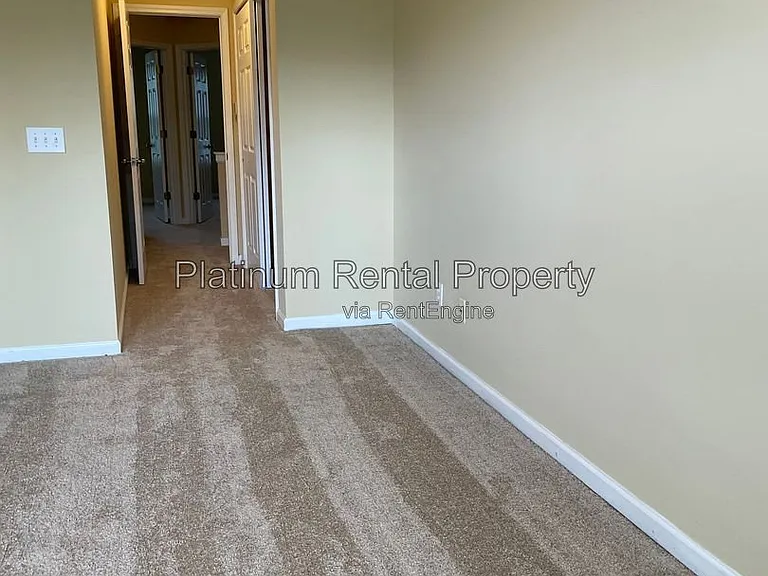 810 Camelon Ct — Photo 17