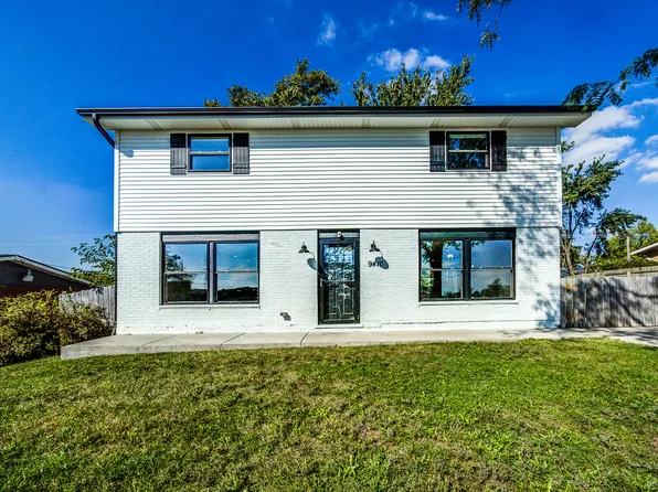 9416 Magnolia Ave, Mokena, IL 60448