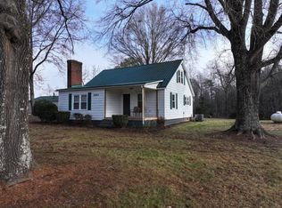 5480 Medical Center Rd, Axton, VA 24054