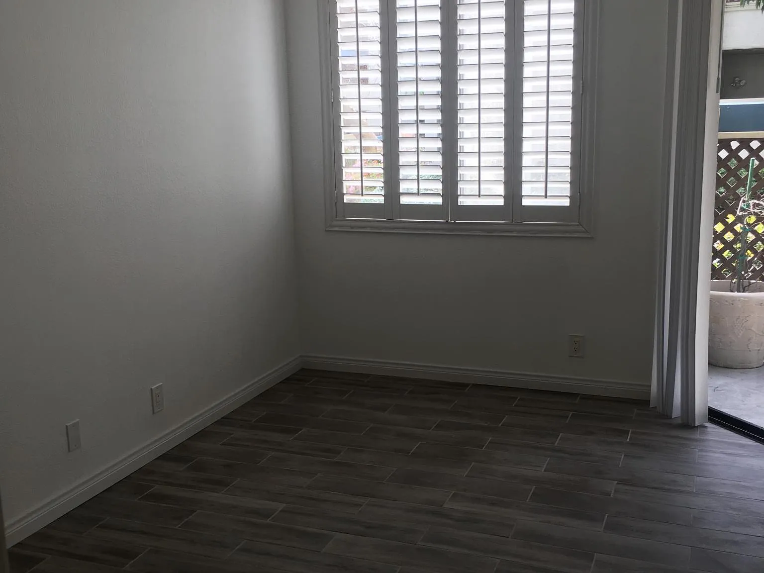 2 bed, 942 sqft, $3,100 — Photo 4