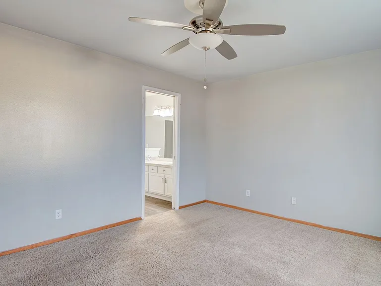 1443 SW Stremler Dr — Photo 21