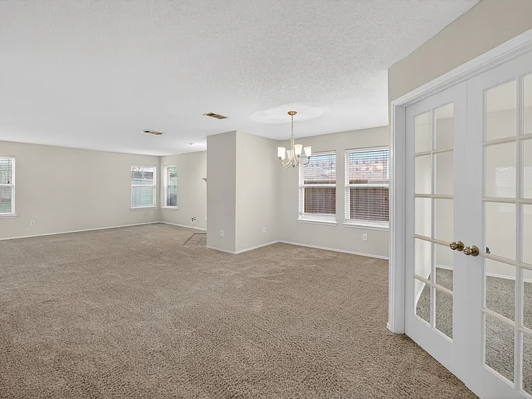 4022 Cedar Elm Ln — Photo 12