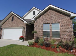 17148 Lafayette Dr, Robertsdale, AL 36567